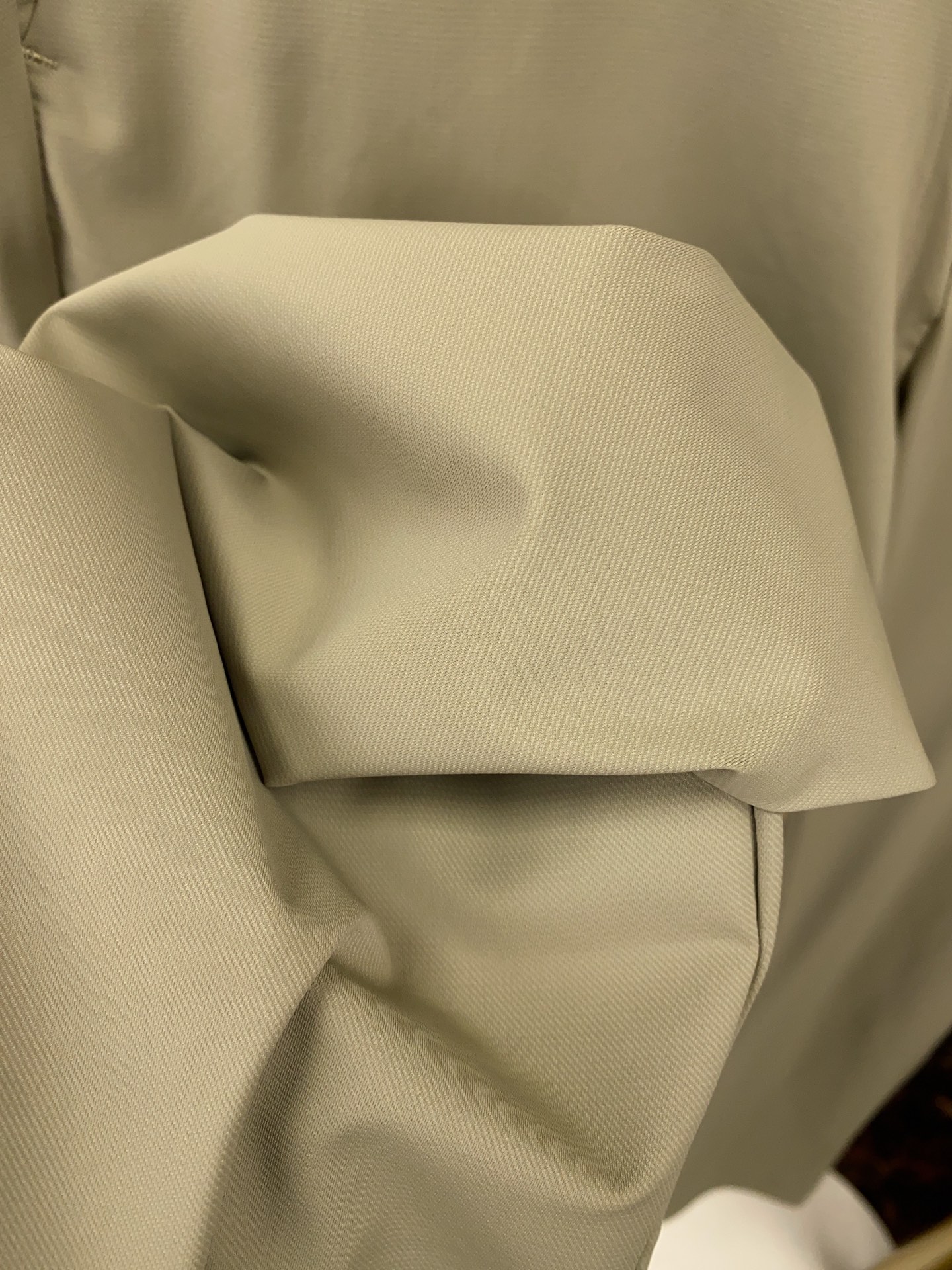 绝对好货 ！绝对好货Loro Piana 今年春夏新款 休闲西裤🔥🔥 【只做专柜对版货 市场版本千千万 