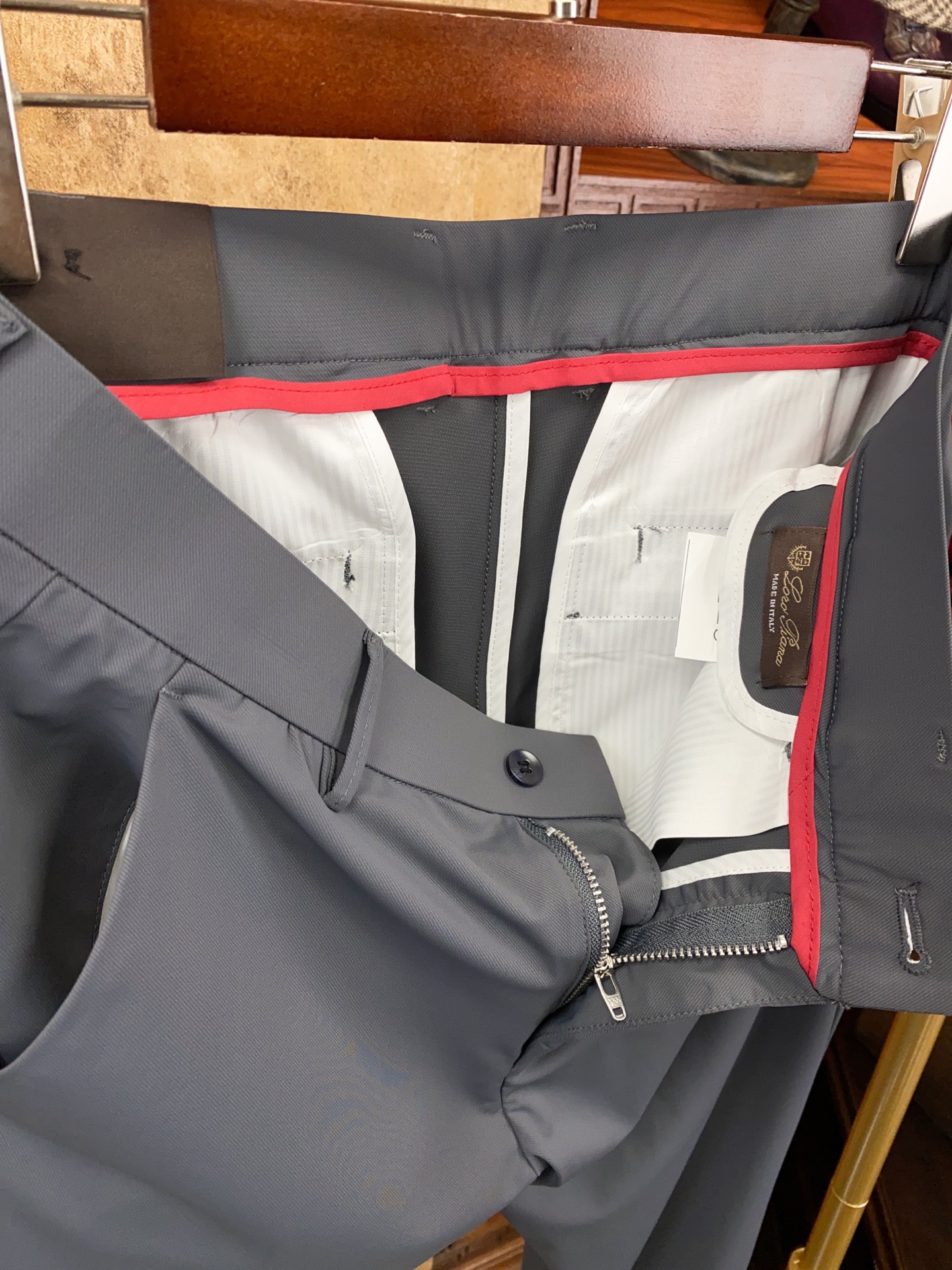 绝对好货 ！绝对好货Loro Piana 今年春夏新款 休闲西裤🔥🔥 【只做专柜对版货 市场版本千千万 