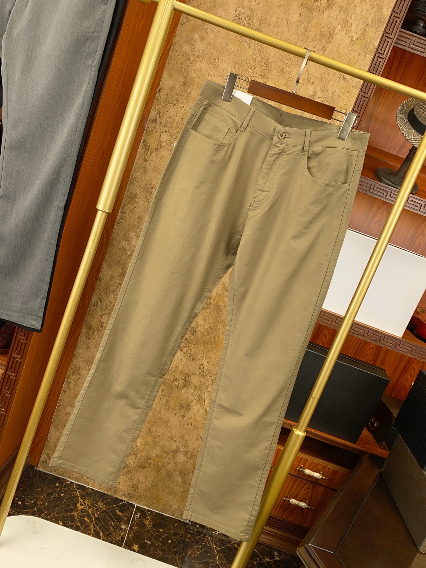 绝对好货 ！绝对好货BC 今年春夏新款 休闲西裤🔥🔥 【只做专柜对版货 市场版本千千万 要高端请认准咱家