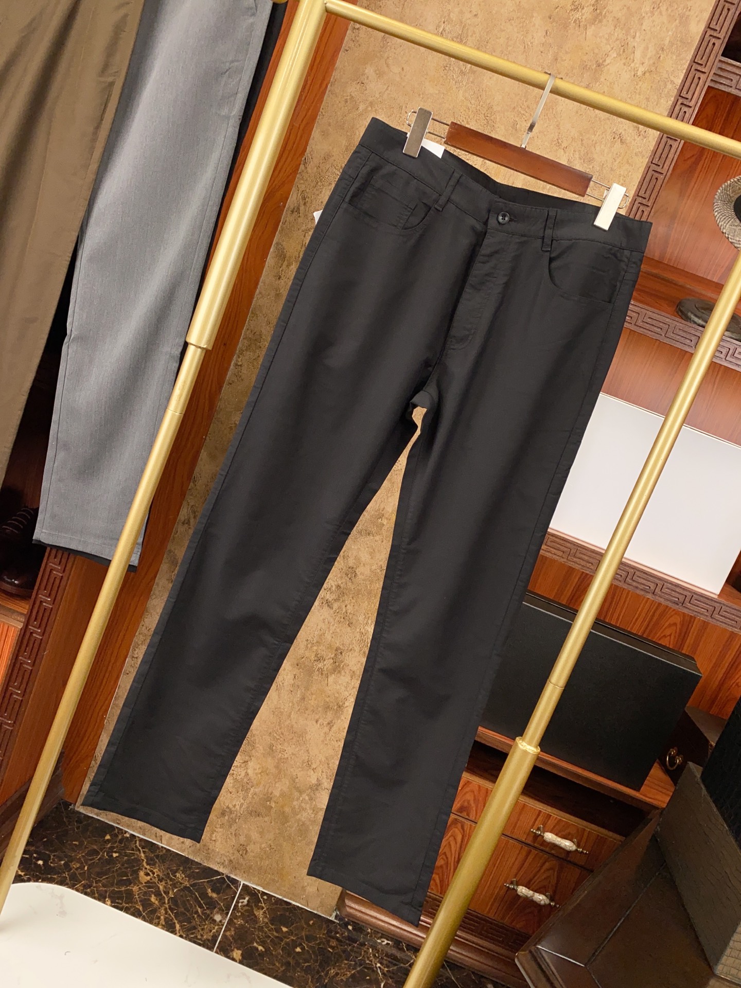 绝对好货 ！绝对好货BC 今年春夏新款 休闲西裤🔥🔥 【只做专柜对版货 市场版本千千万 要高端请认准咱家