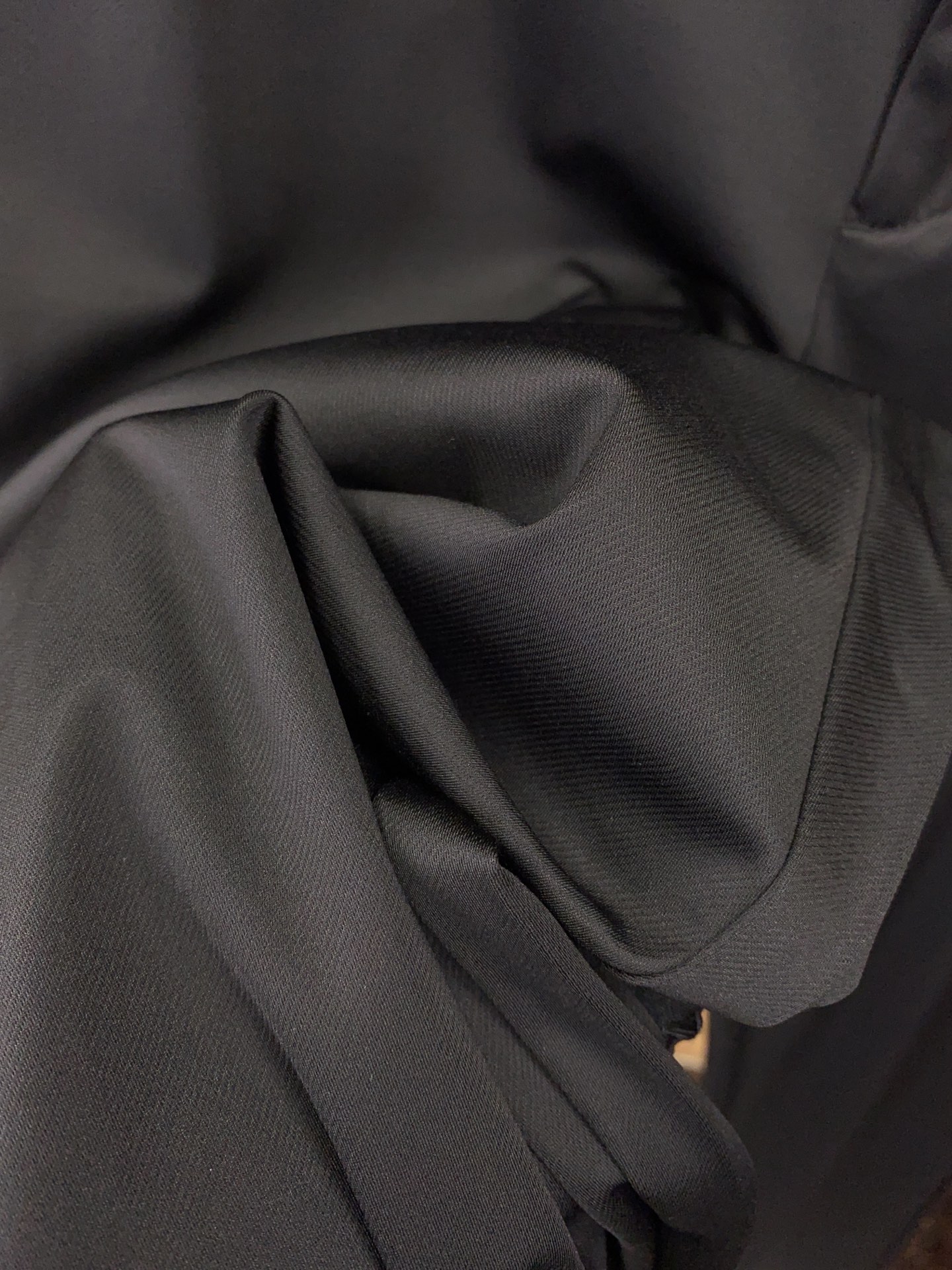 绝对好货 ！绝对好货阿玛尼 今年春夏新款薄款 休闲西裤🔥🔥 【只做专柜对版货 市场版本千千万 要高端请认