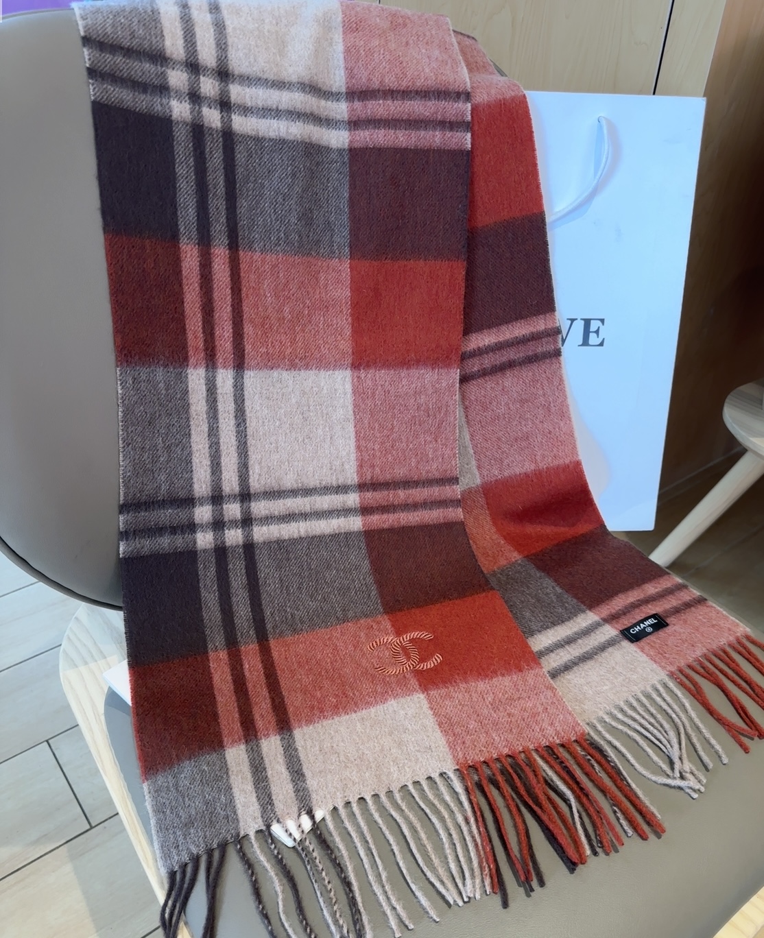 【▪Chanel · 香奈儿难得一见的温柔配色，超级迷恋❗️气质低调恬静又不失优雅❗️】重点推荐❗️高级