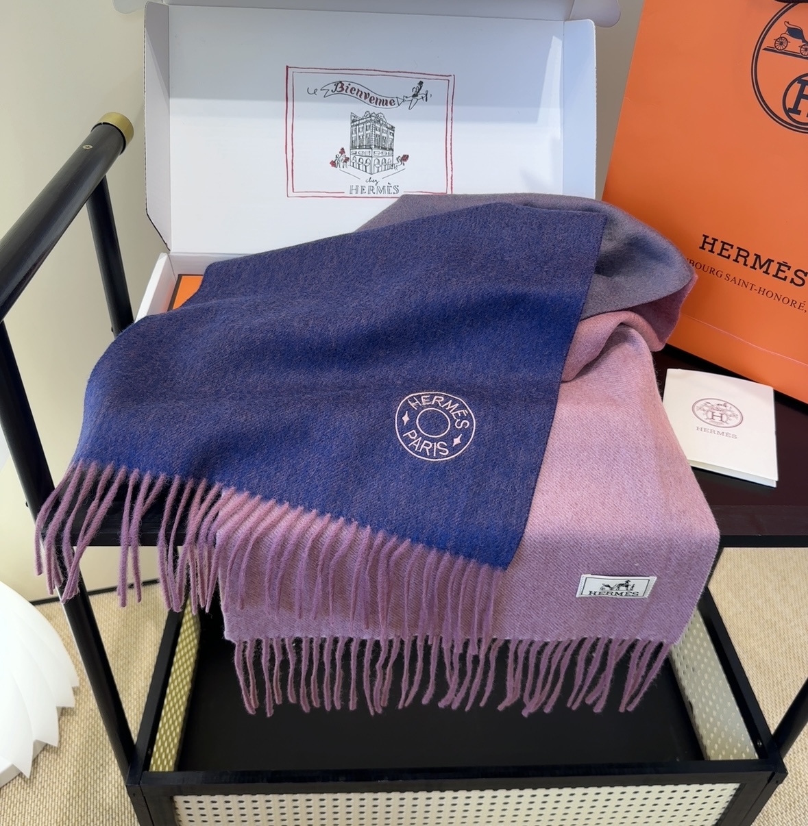 【▪️家属福利来了！！爱马仕高端重磅男士围巾！】怒赞推荐，激动~！！下手绝对要快，同步专柜，最高端的男士