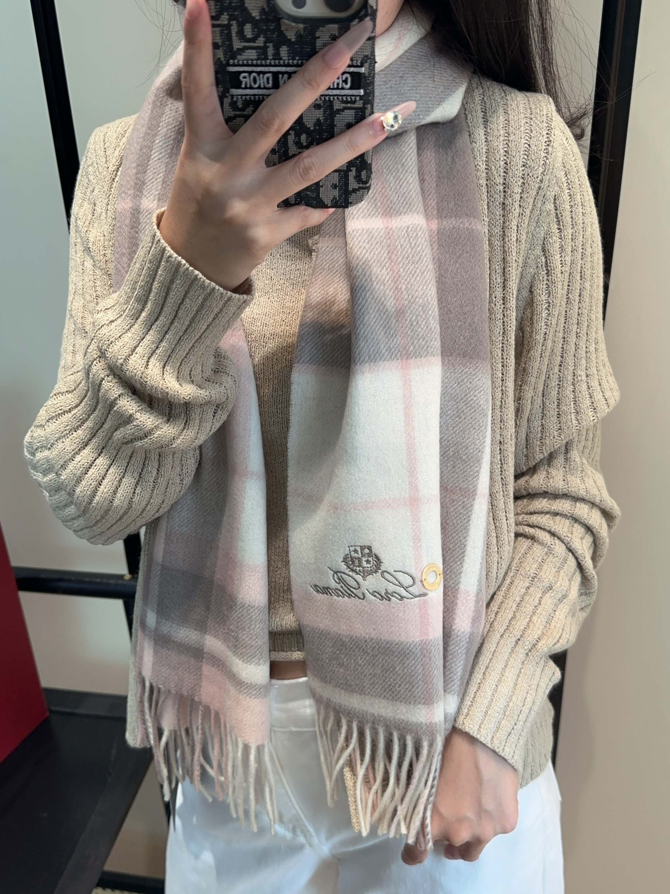 🆕Loro Piana · 【贸易公司尾单，极品山羊绒围巾披肩】送人自留都太高大上了😍重磅上新，爆款爆款