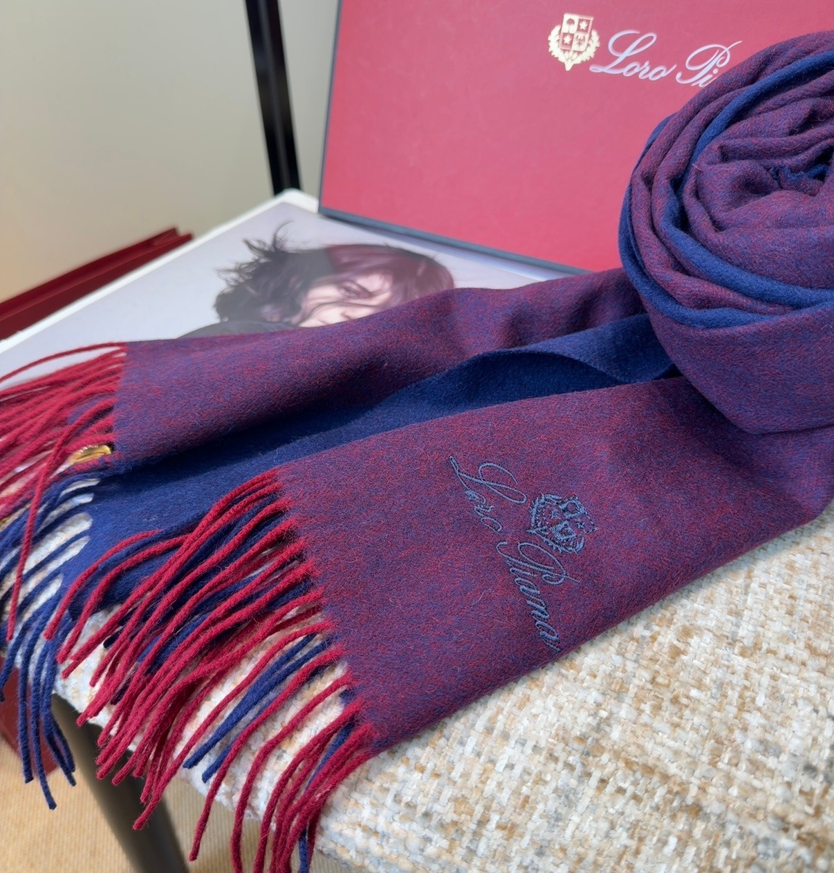 🆕Loro Piana · 【贸易公司尾单，极品山羊绒围巾披肩】送人自留都太高大上了😍重磅上新，爆款爆款