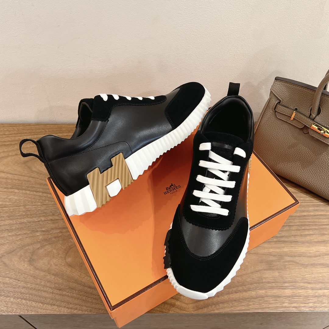 Hermes Men's and Women's Black Leather and Suede Low-Top Sneakers 6 i1731709500 6565 1