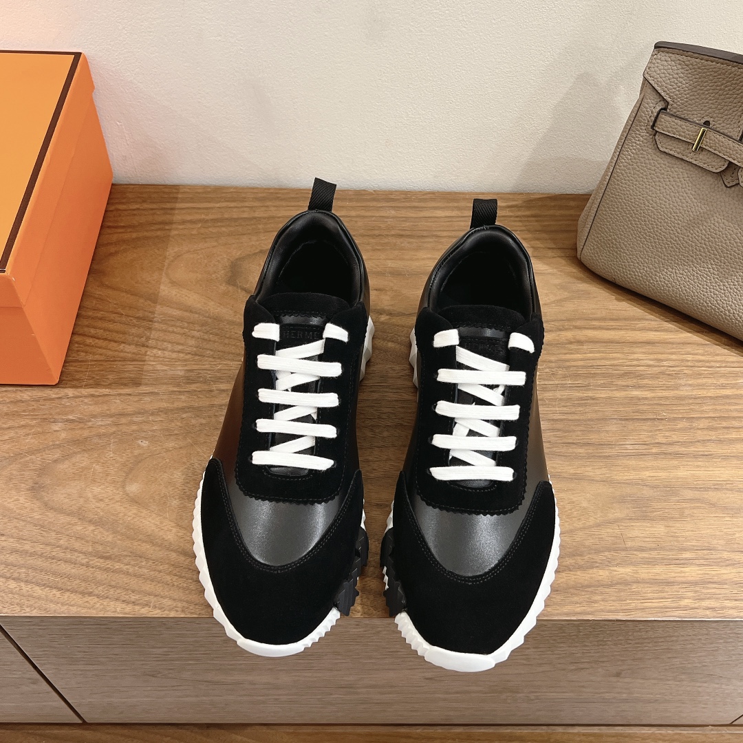 Hermes Men's and Women's Black Leather and Suede Low-Top Sneakers 2 i1731709500 6619 7