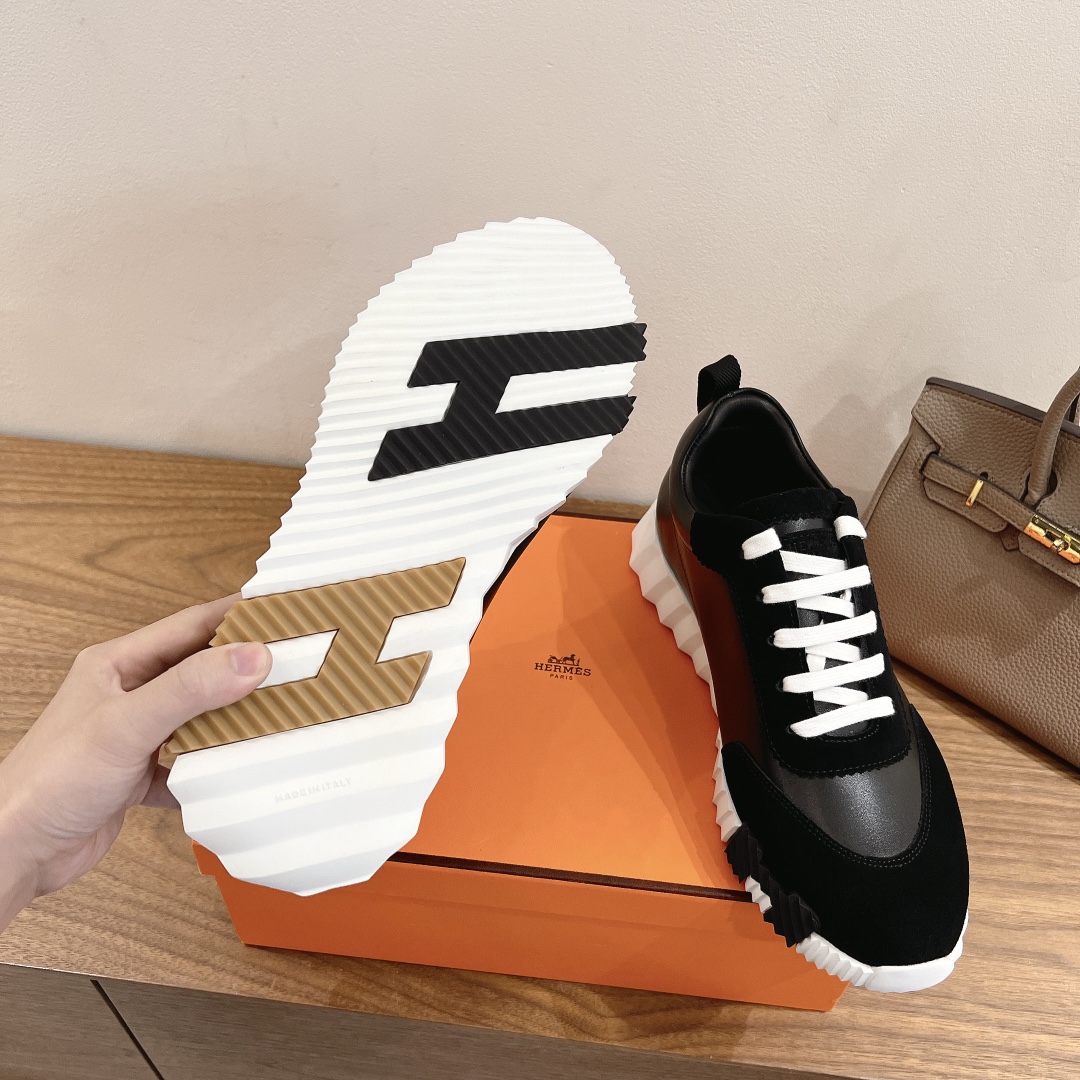 Hermes Men's and Women's Black Leather and Suede Low-Top Sneakers 9 i1731709500 7862 2