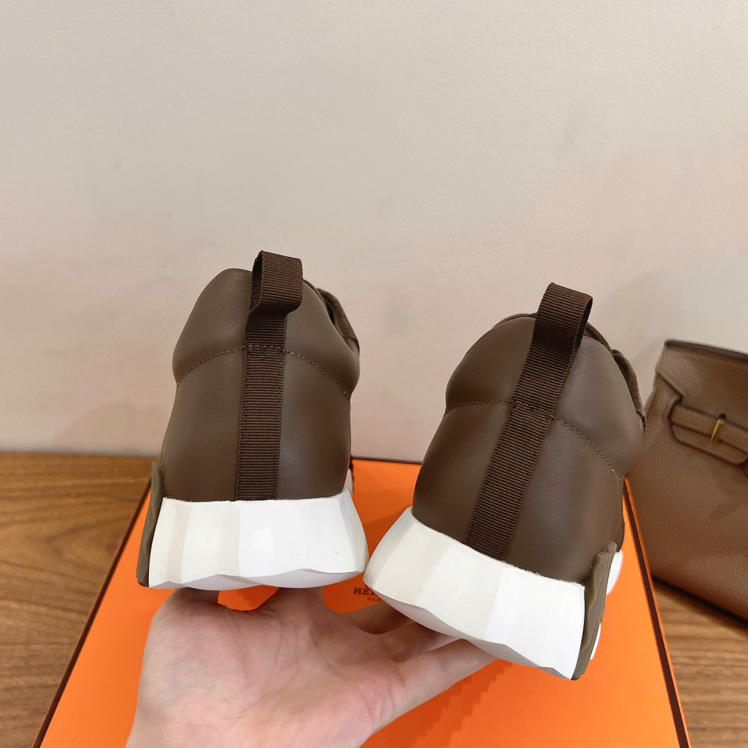 Hermès Men's and Women's Spring/Summer 2024 Fashion Sneakers 10 i1731709576 1128 8