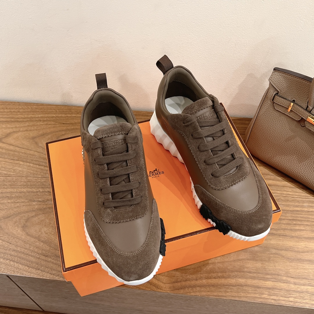 Hermès Men's and Women's Spring/Summer 2024 Fashion Sneakers 4 i1731709576 24 2