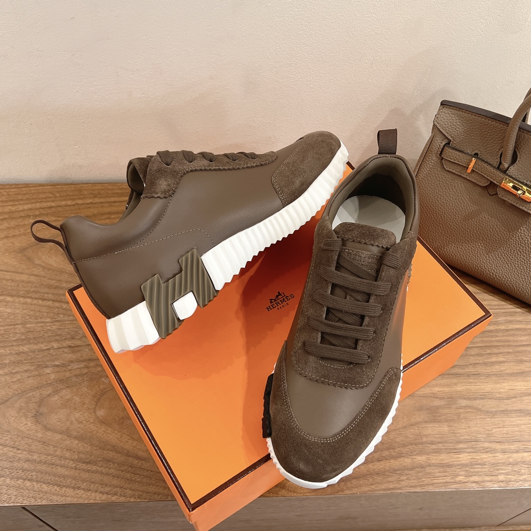 Hermès Men's and Women's Spring/Summer 2024 Fashion Sneakers 6 i1731709576 4884 3