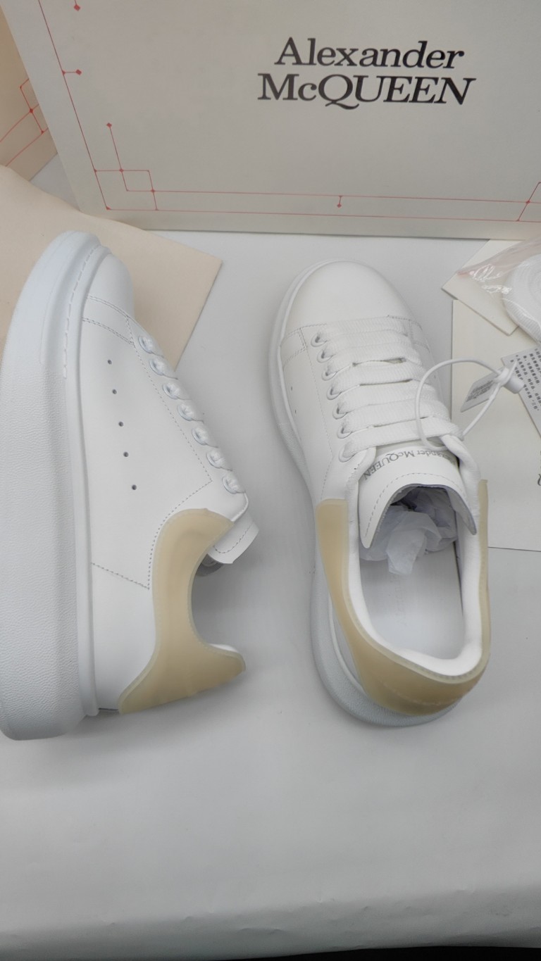 [McQueen Men