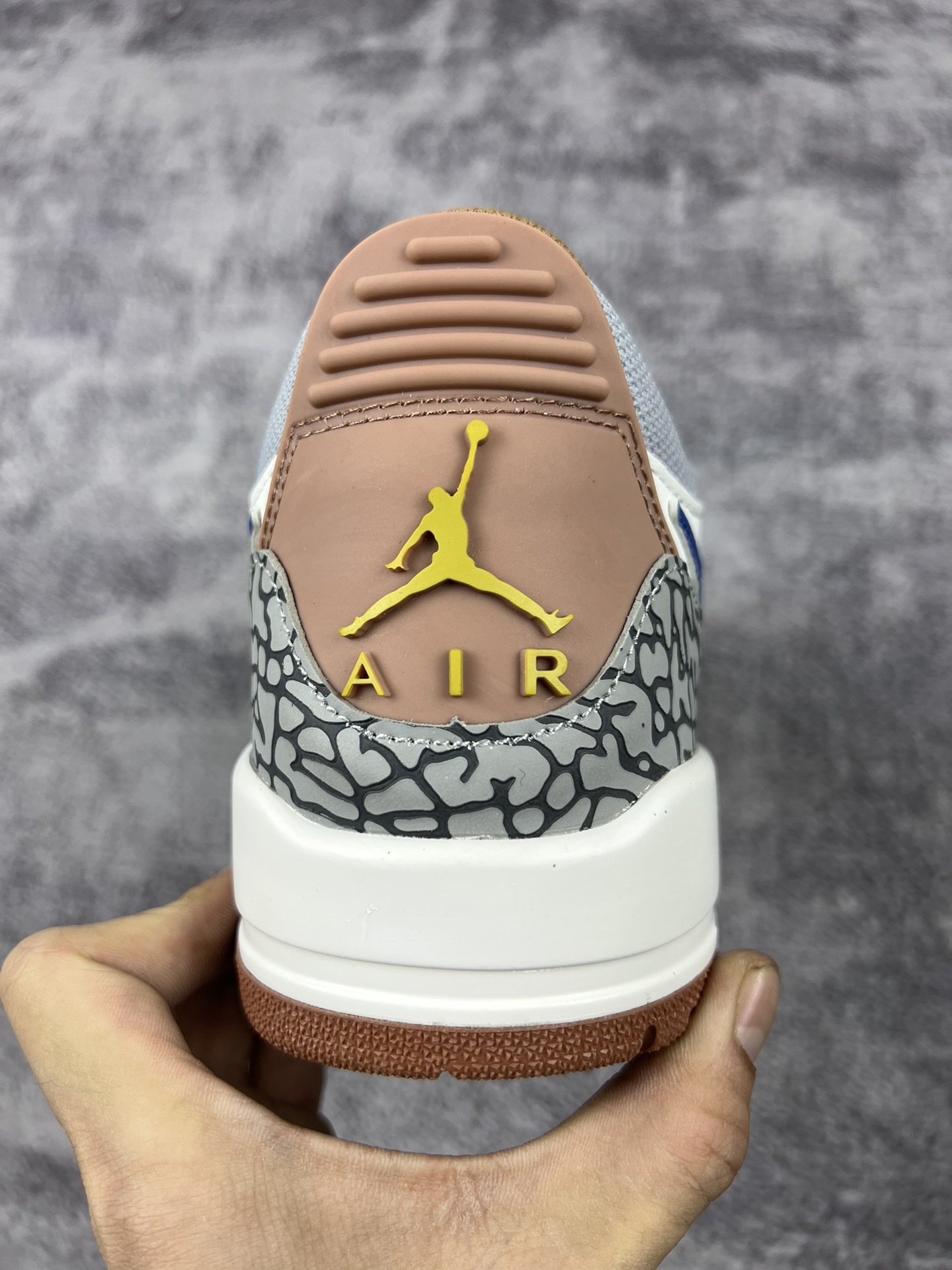 Air Jordan Legacy AJ312 Low Air Jordan Legacy AJ312 Low