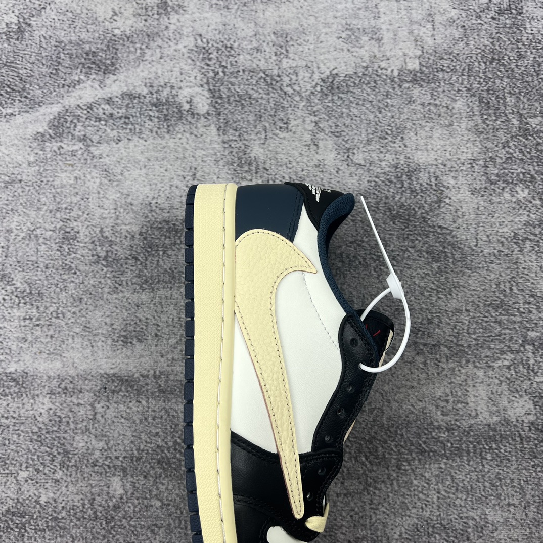 Travis Scott x Air Jordan AJ1 Low OG