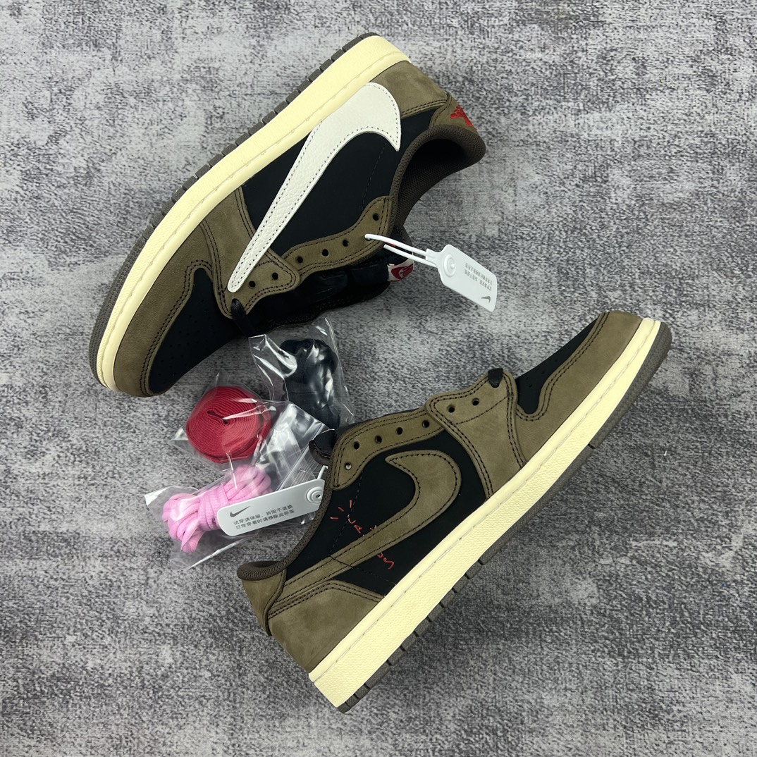 Travis Scott x Air Jordan AJ1 Low OG