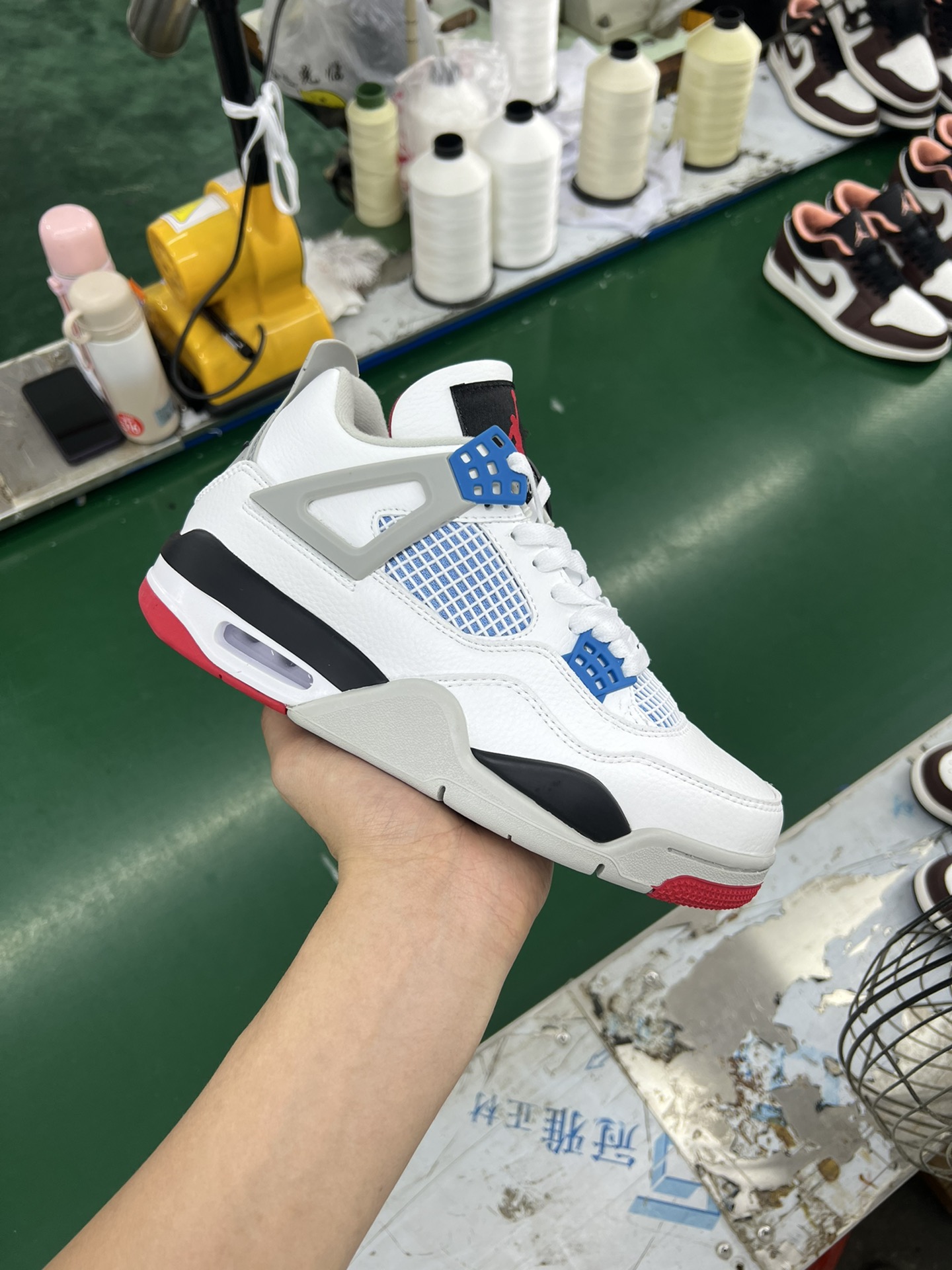 Air Jordan 4 Retro: Classic Style, Superior Comfort - Available Now! 5 i1716622130 1869 7