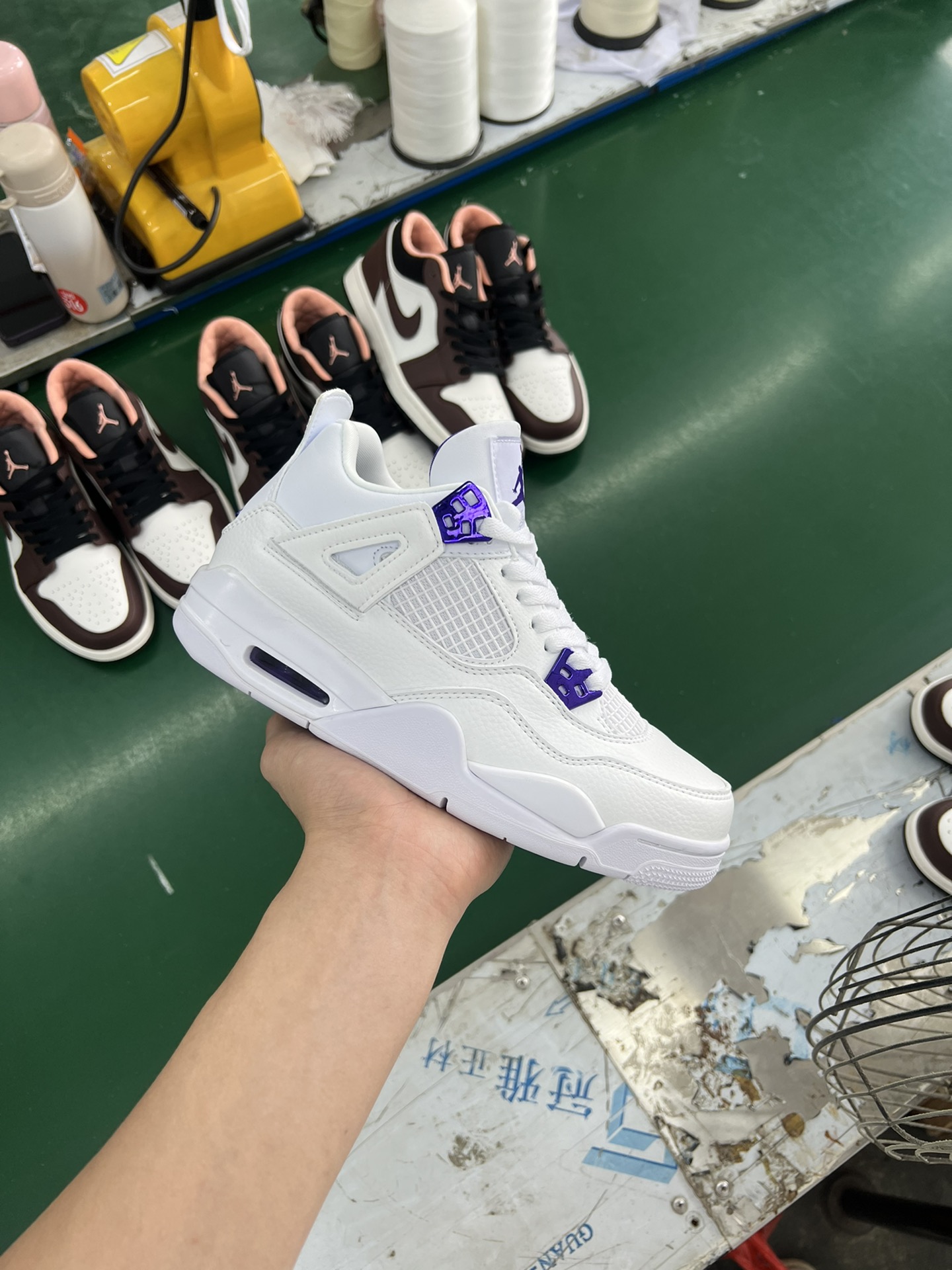 Air Jordan 4 Retro: Premium Comfort and Timeless Style, Perfect for Everyday Wear 3 i1716622189 5942 7