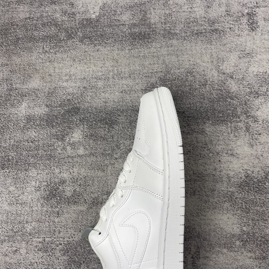 Air Jordan 1 Low AJ11