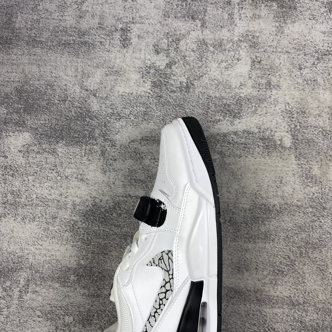 Air Jordan Legacy AJ312 Low Air Jordan Legacy AJ312 Low
