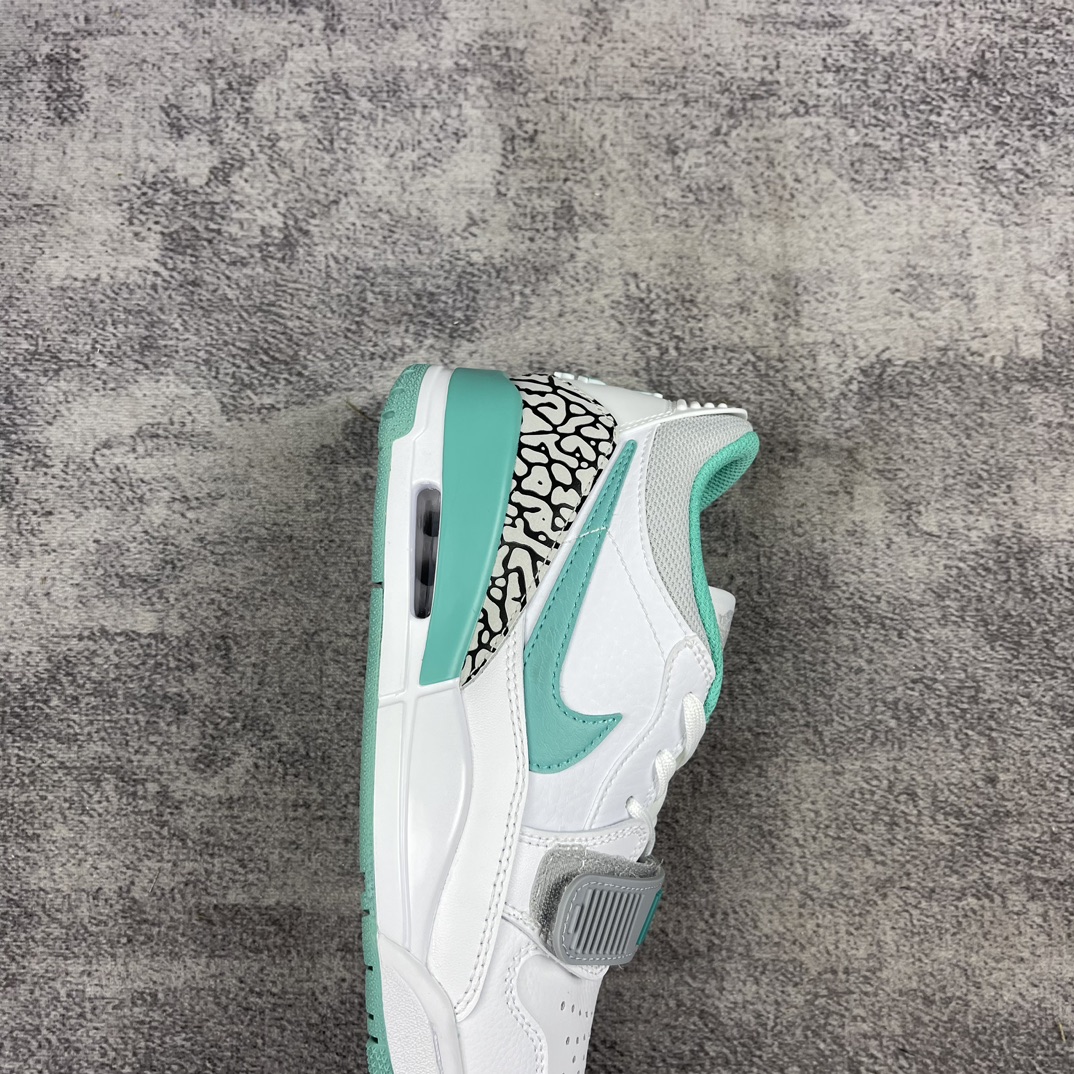 Air Jordan Legacy AJ312 Low Air Jordan Legacy AJ312 Low