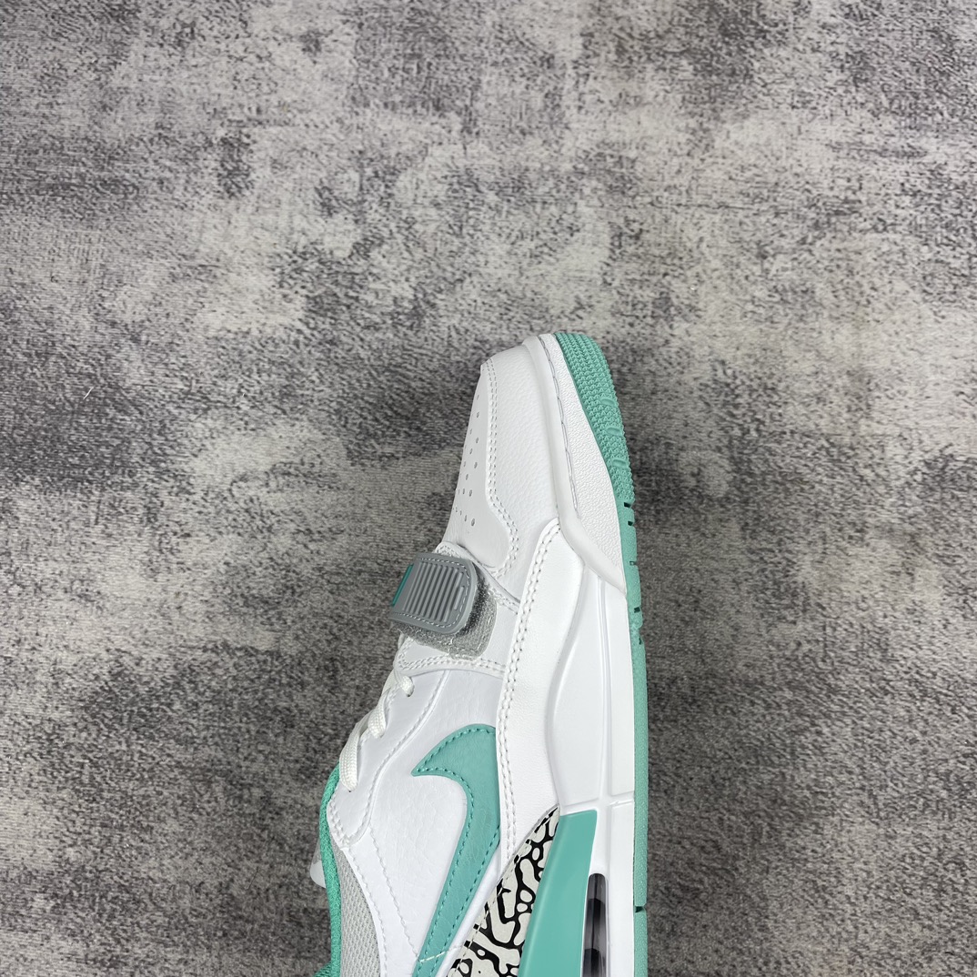 Air Jordan Legacy AJ312 Low Air Jordan Legacy AJ312 Low