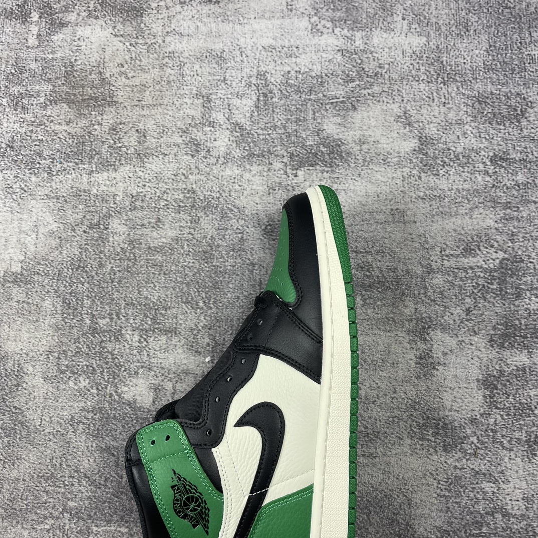 Air Jordan AJ1 Retro High Air Jordan AJ1 Retro High