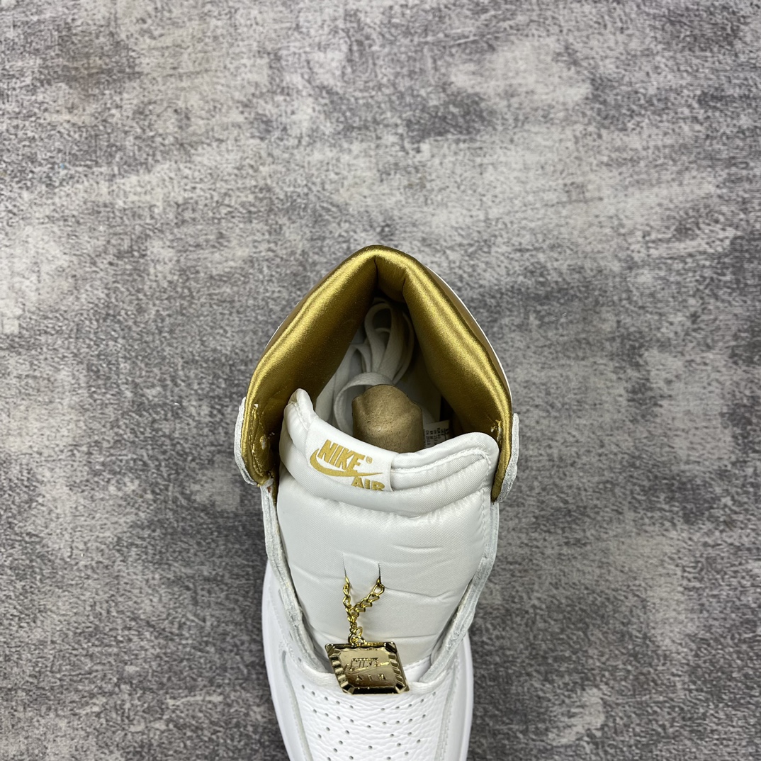 Air Jordan AJ1 Retro High Air Jordan AJ1 Retro High