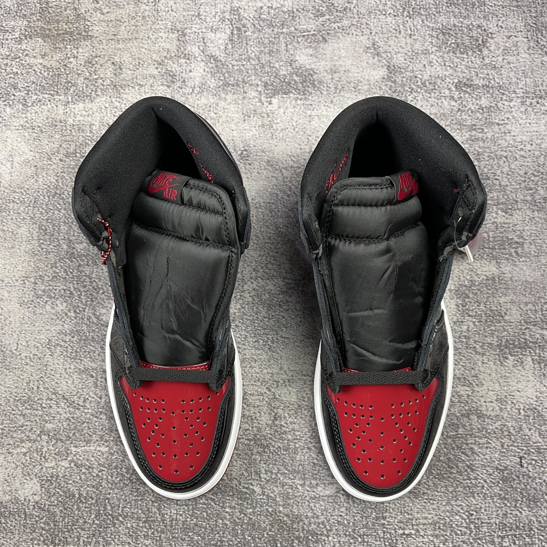 Air Jordan AJ1 Retro High Air Jordan AJ1 Retro High