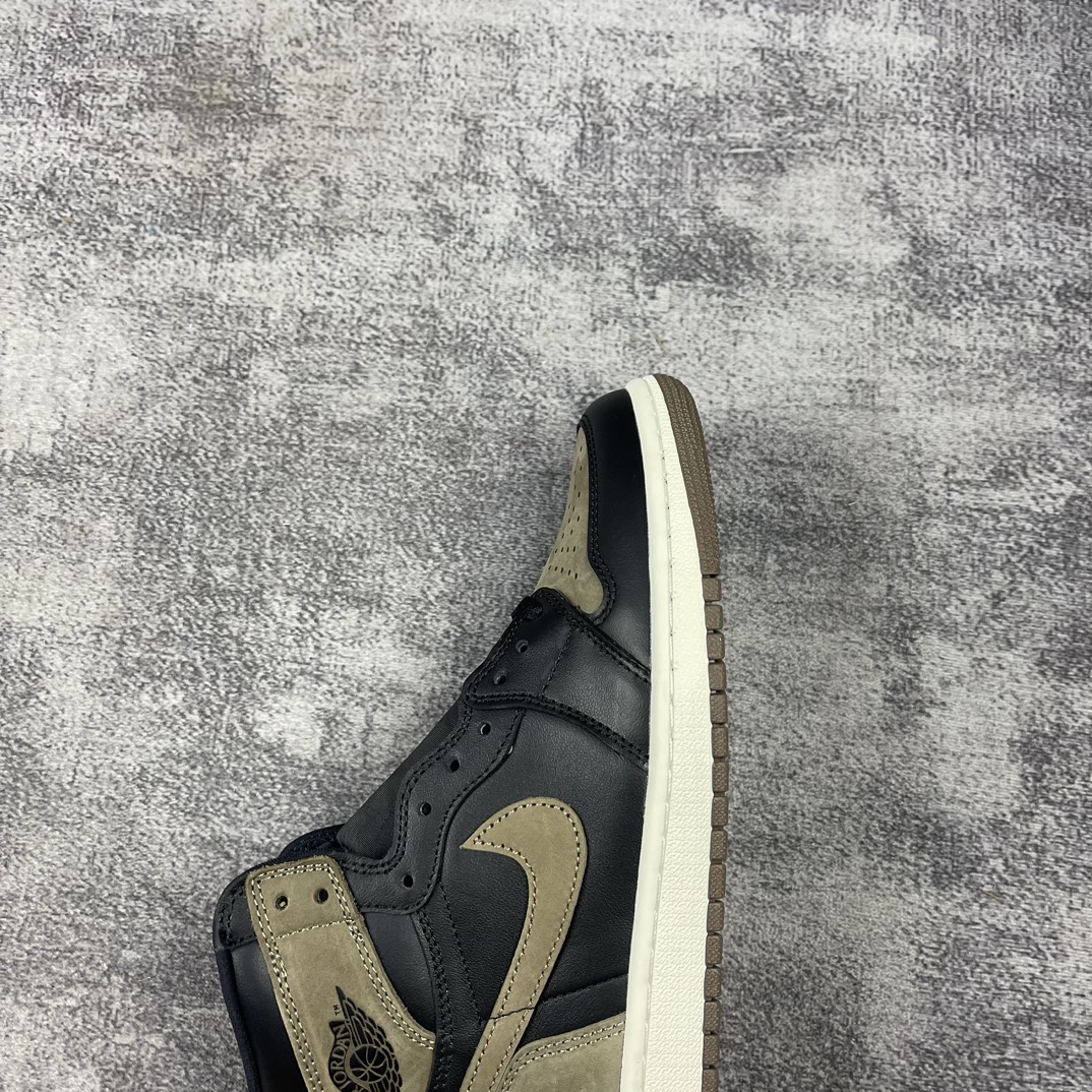 Air Jordan AJ1 Retro High Air Jordan AJ1 Retro High