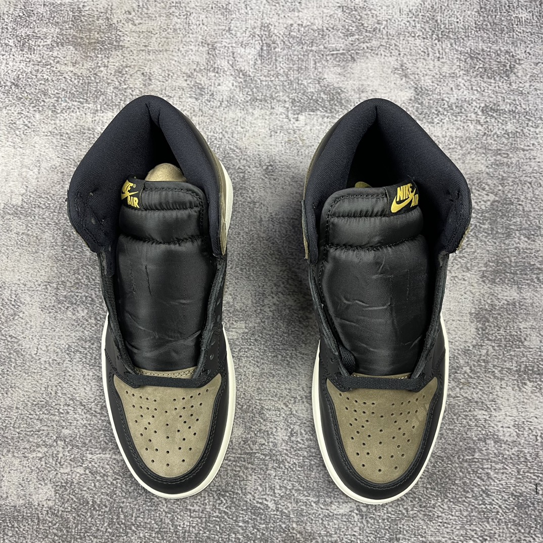 Air Jordan AJ1 Retro High Air Jordan AJ1 Retro High
