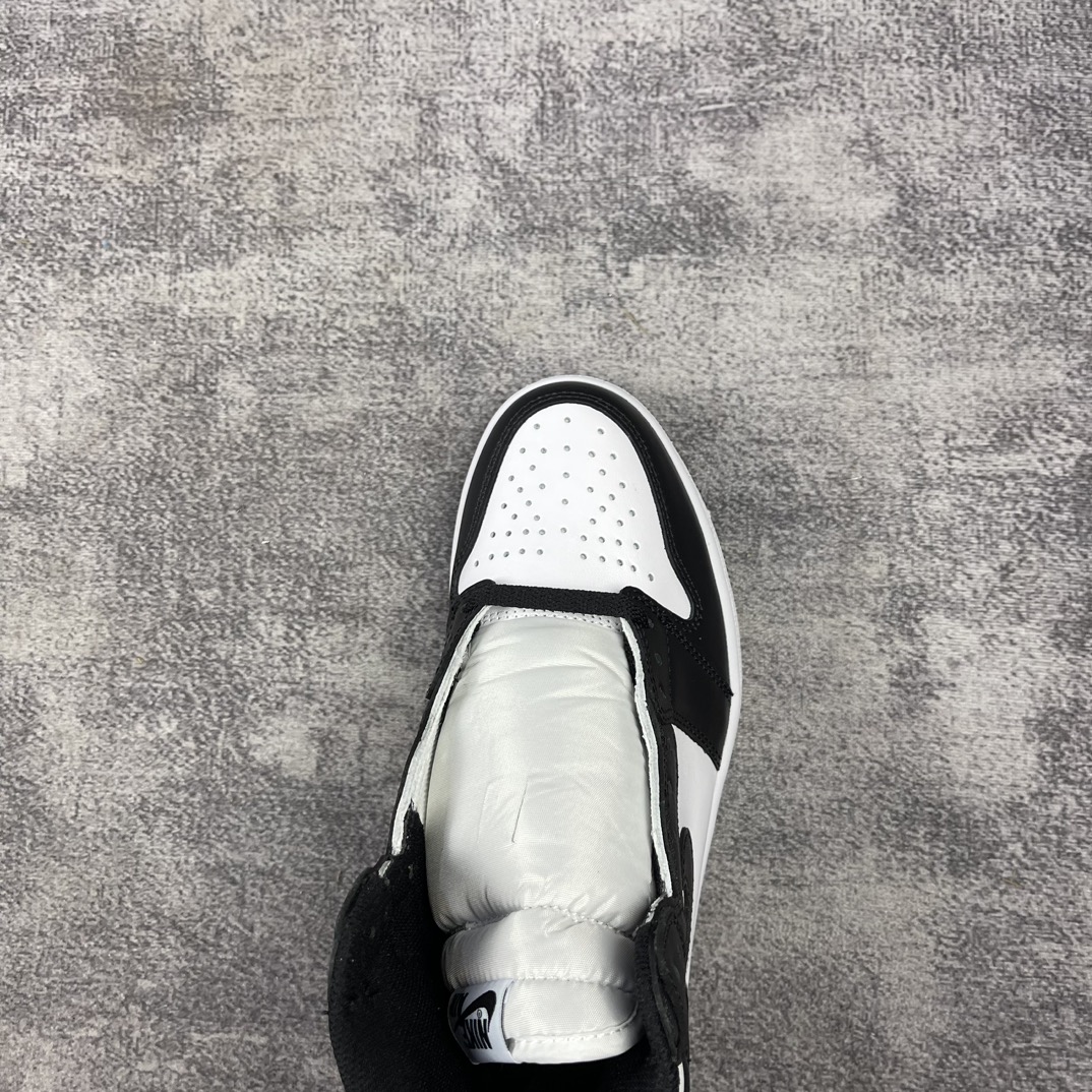 Air Jordan AJ1 Retro High Air Jordan AJ1 Retro High