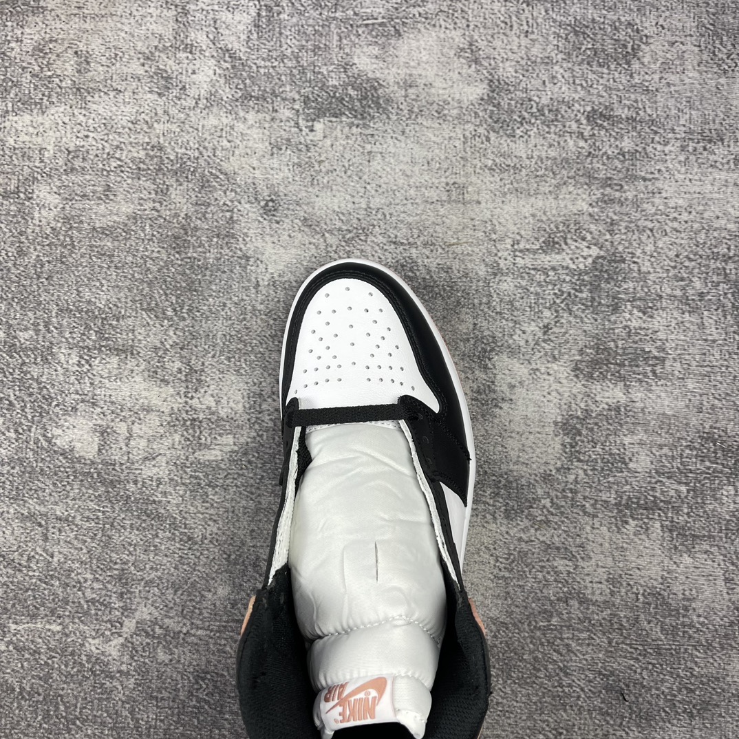 Air Jordan AJ1 Retro High Air Jordan AJ1 Retro High