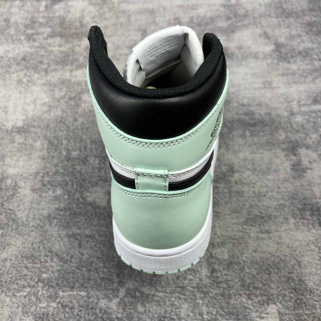 Air Jordan AJ1 Retro High Air Jordan AJ1 Retro High