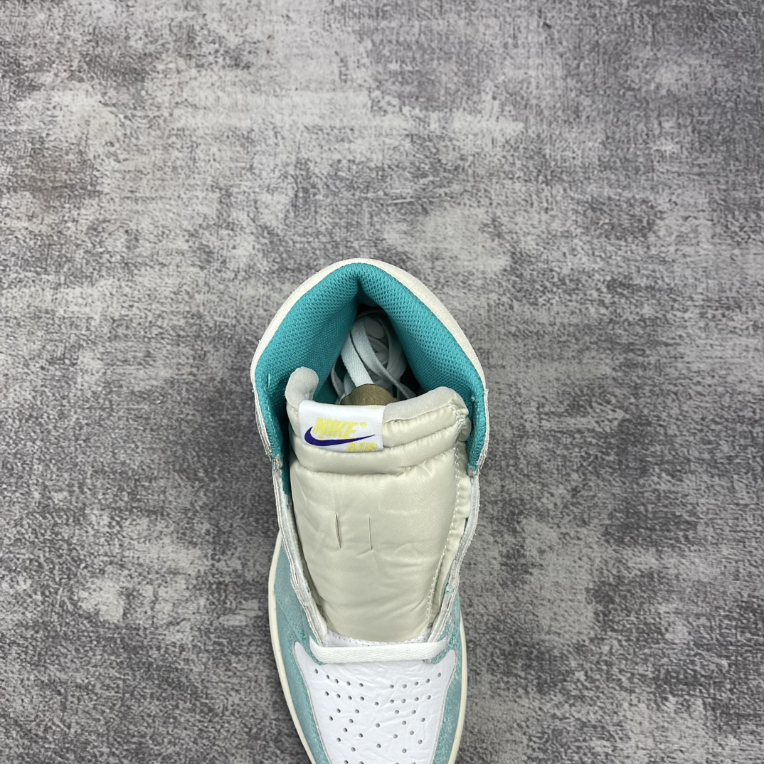 Air Jordan AJ1 Retro High Air Jordan AJ1 Retro High