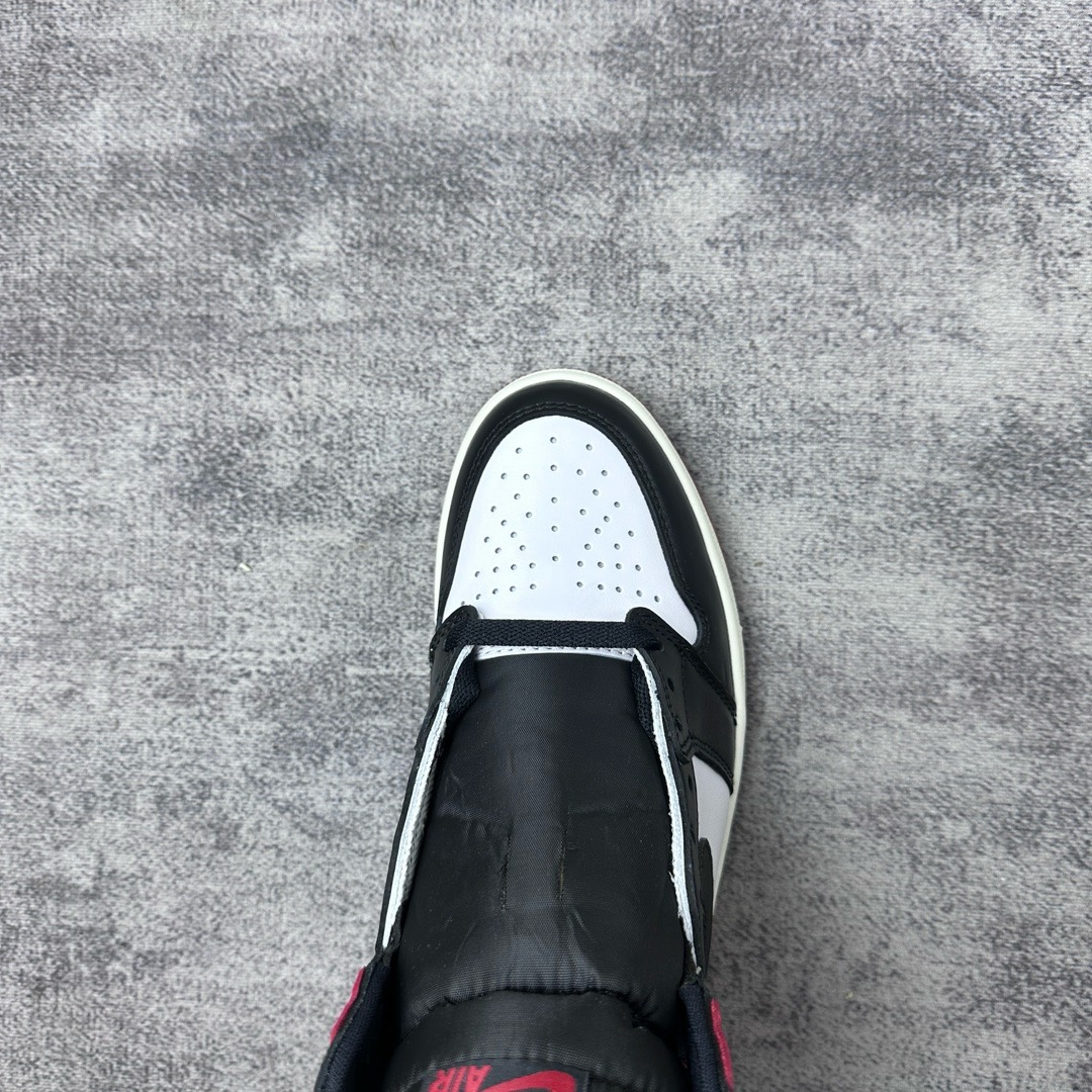 Air Jordan AJ1 Retro High Air Jordan AJ1 Retro High