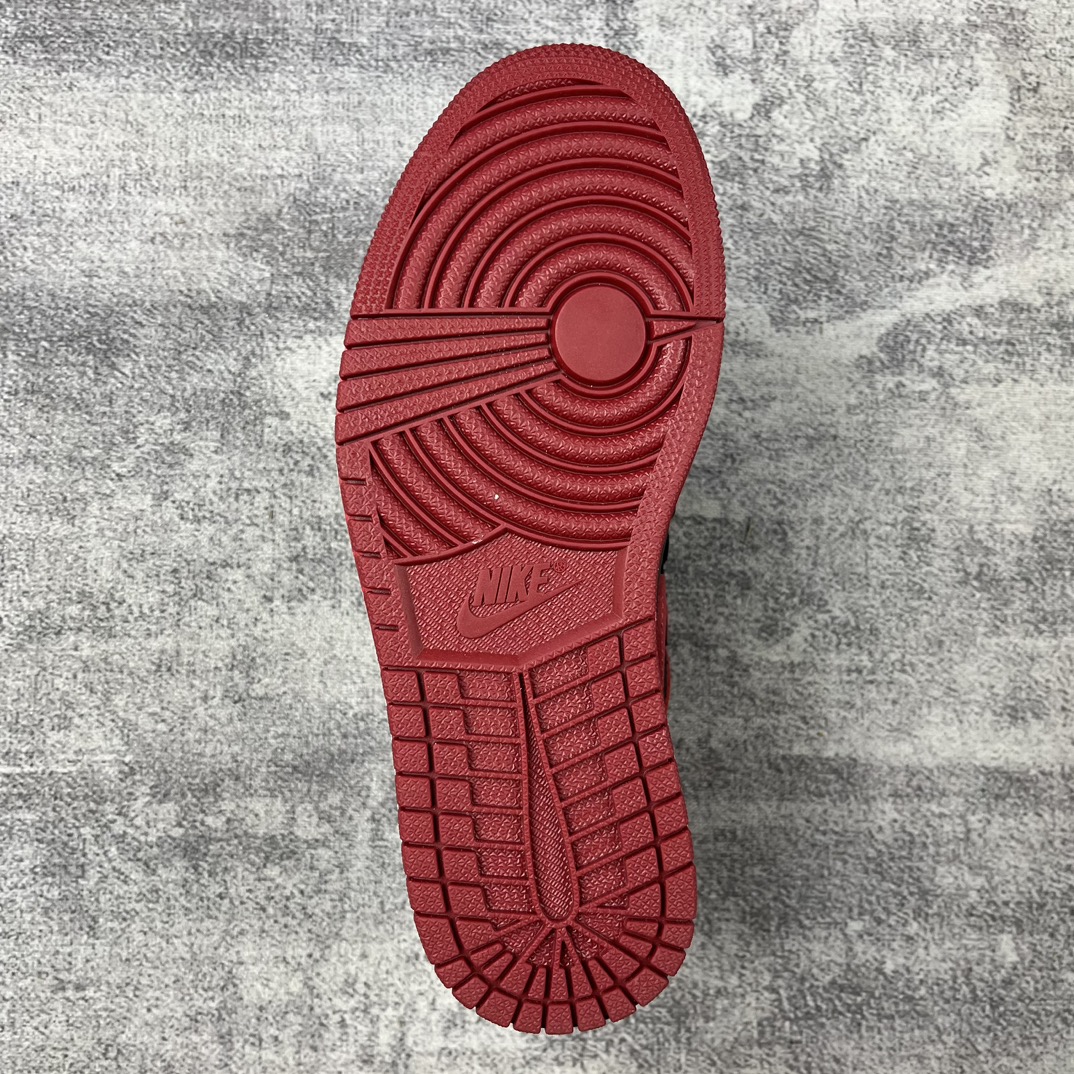 Air Jordan AJ1 Retro High Air Jordan AJ1 Retro High