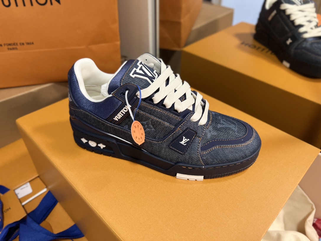 Louis Vuitton Denim Trainer Sneakers for Men and Women, Fashionable & Stylish 6 i1742550514 9038 1