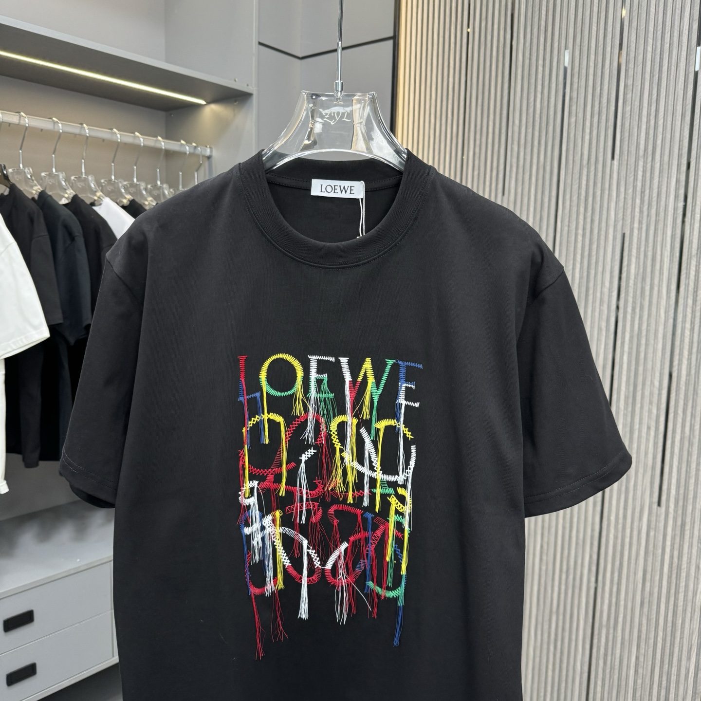 Loewe 罗意威 25FW春夏新款圆领T恤 采用重磅260G双纱精梳棉材质