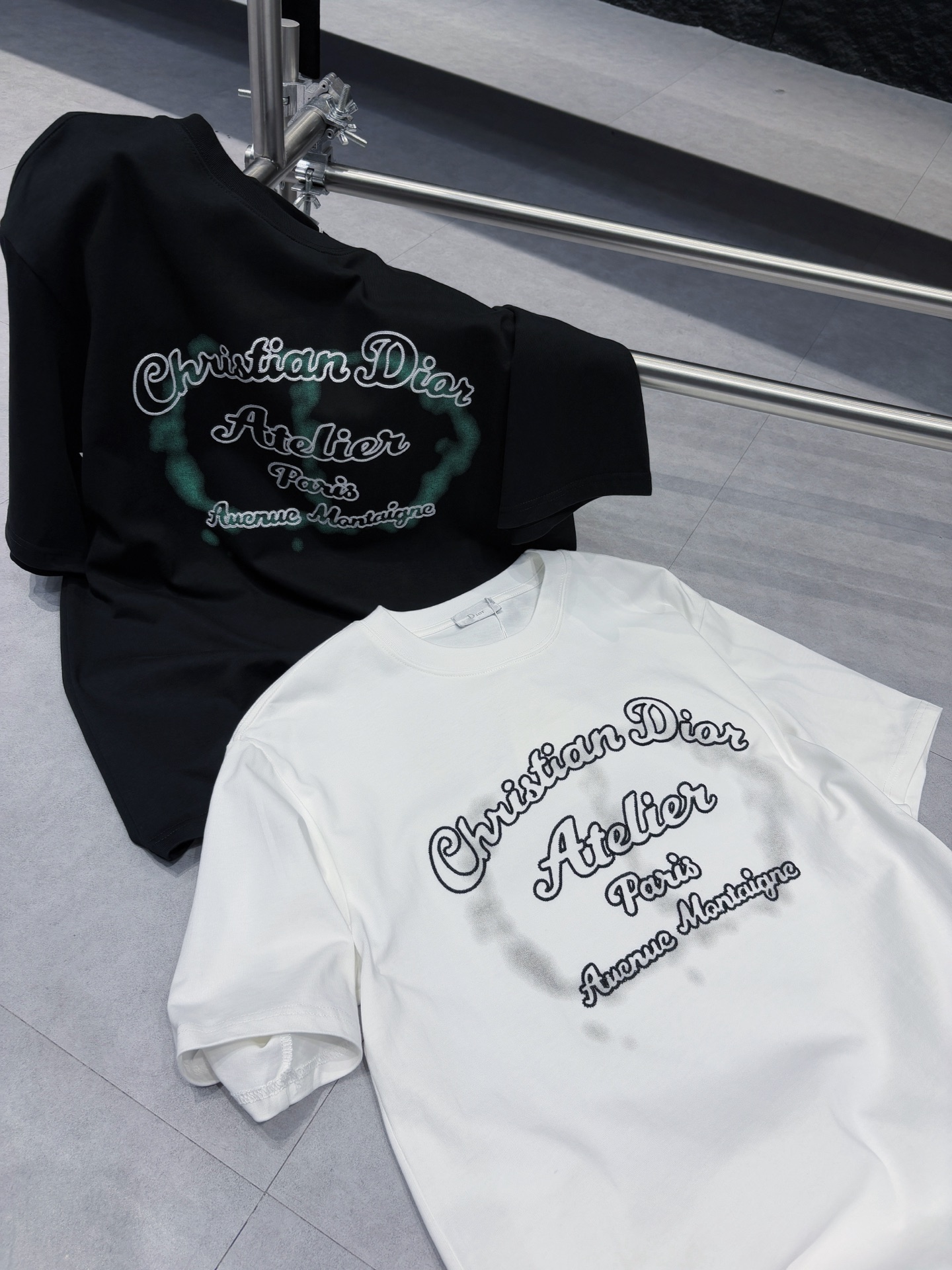 Dior 新品-CD 迪奥 撒点印花搭配贴布刺绣短袖#