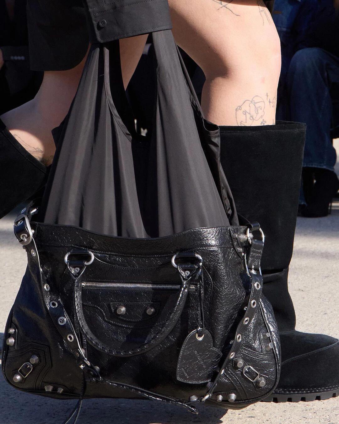 [Balenciaga Women