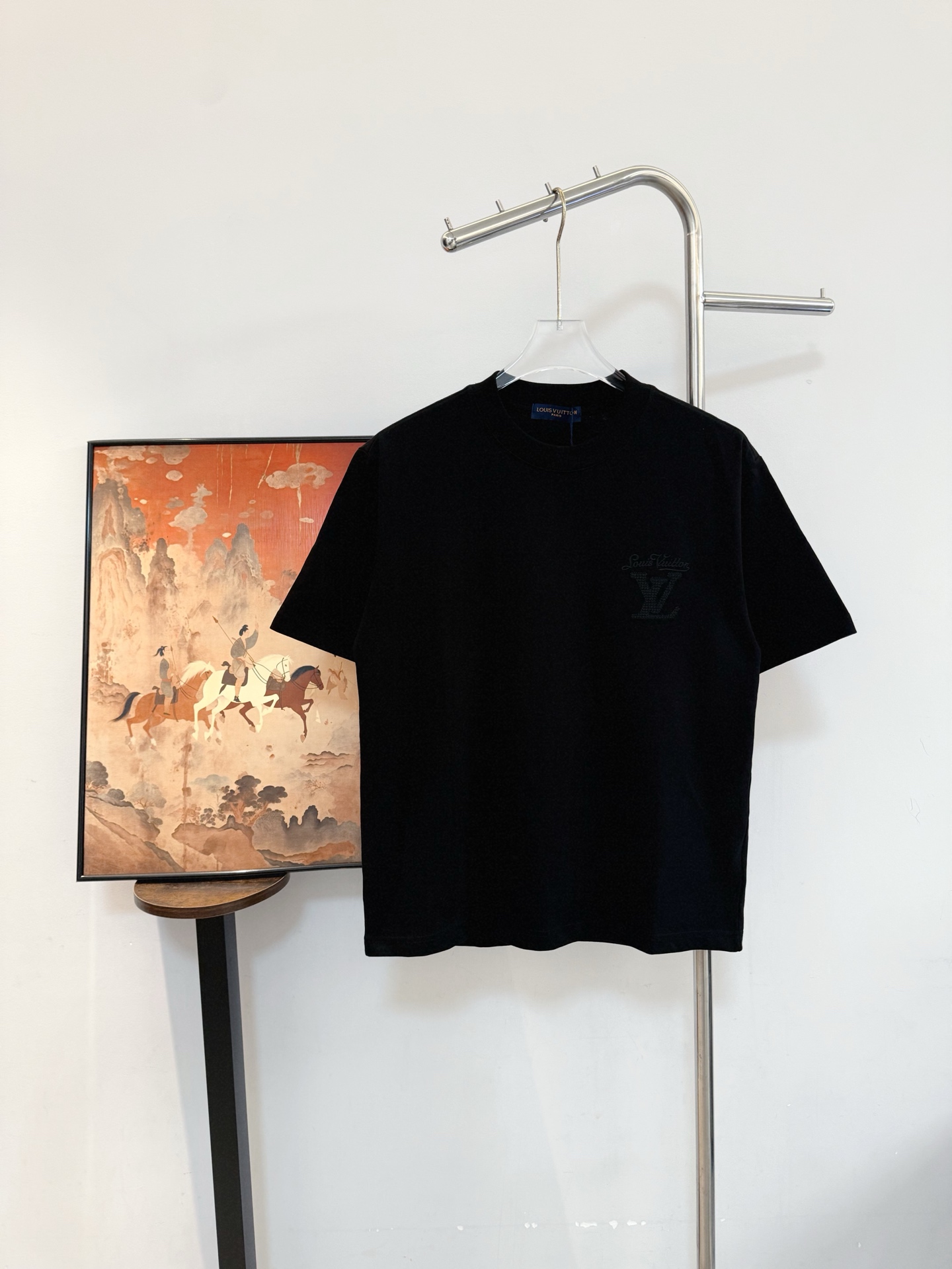 P85 LV Camiseta de manga corta con bordado de letras con cordón, tela de algodón puro de 280g, 32 cabos dobles, al sost…