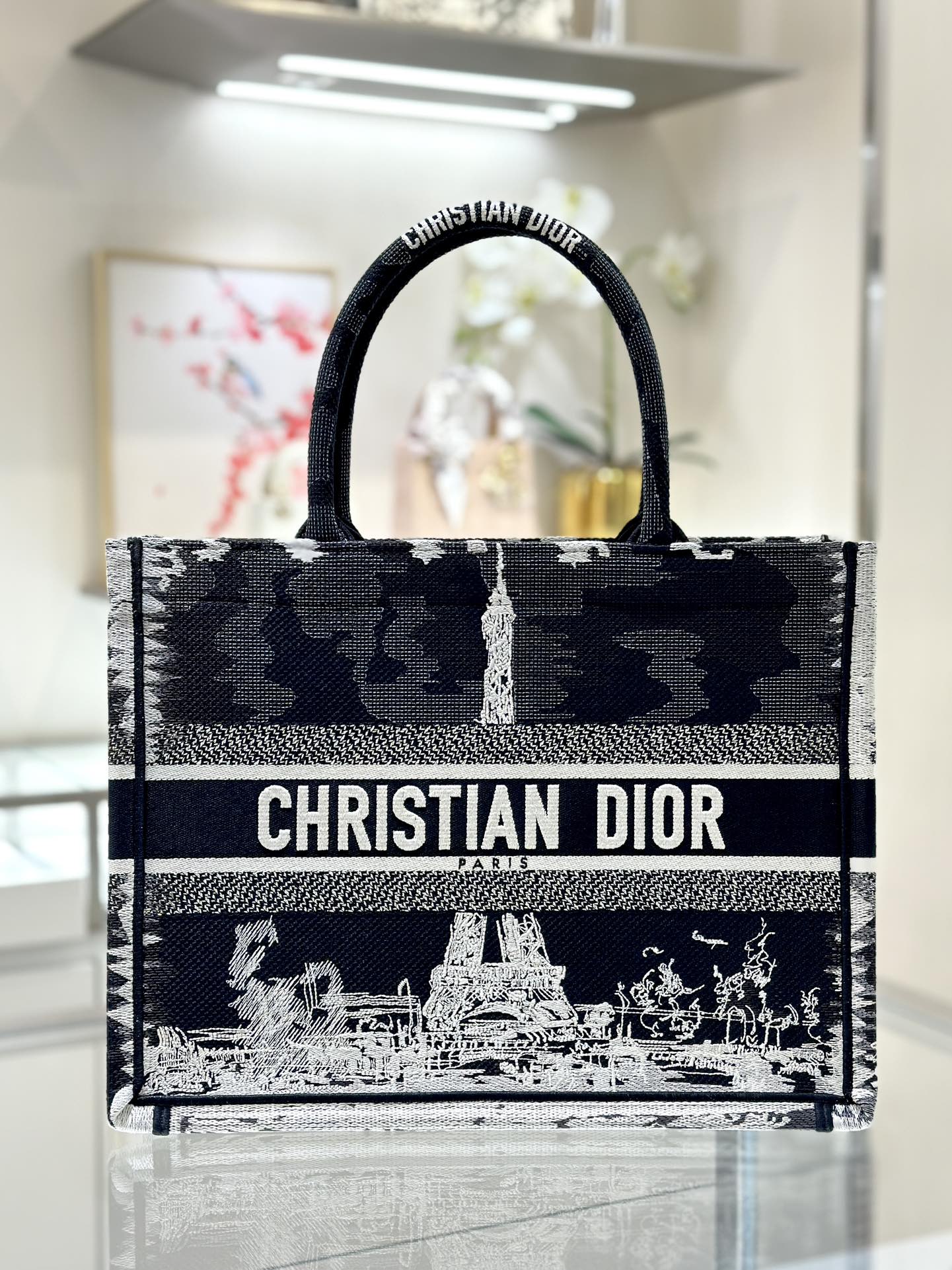 Dior Book Tote Tote Bags UK Sale
 Black White