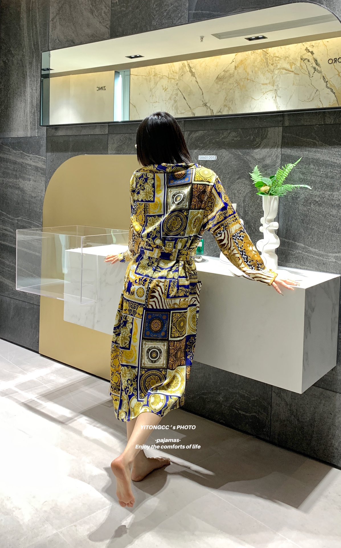 Versace Haute Couture Haute Couture Ready-to-Wear Clothing Dress Jacket 9