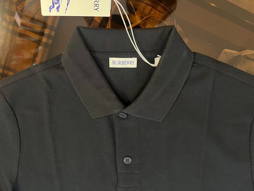 Burberry Men's Black Cotton Piqué Polo Shirt with Equestrian Knight Logo 6 i1705501944 3786 0