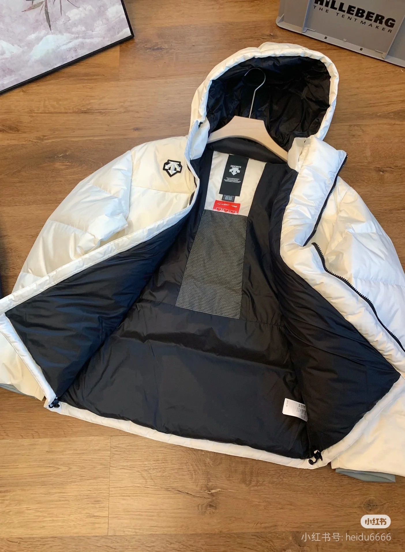 2024 Ski Style Short Coats for Men and Women: High-Tech, Luxurious, and Warm - 图片 3