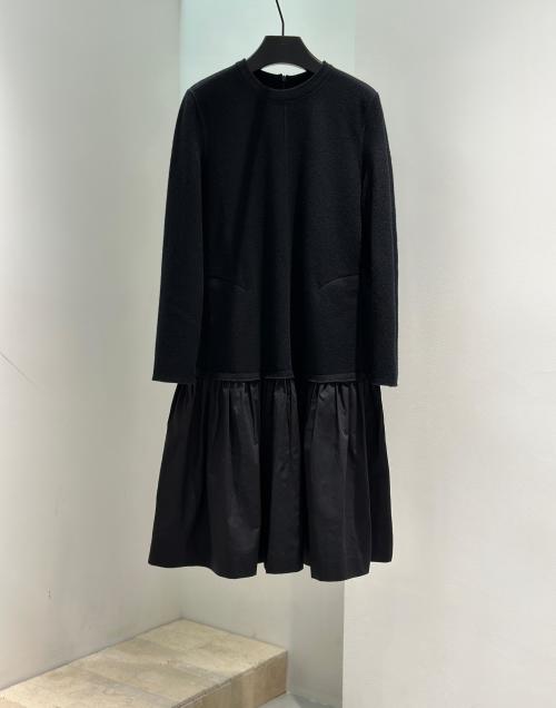 Wool Blend Midi Dress: Round Neck, Long Sleeve, A-Line Silhouette, Elegant 1 Wool Blend Midi Dress: Round Neck, Long Sleeve, A-Line Silhouette, Elegant