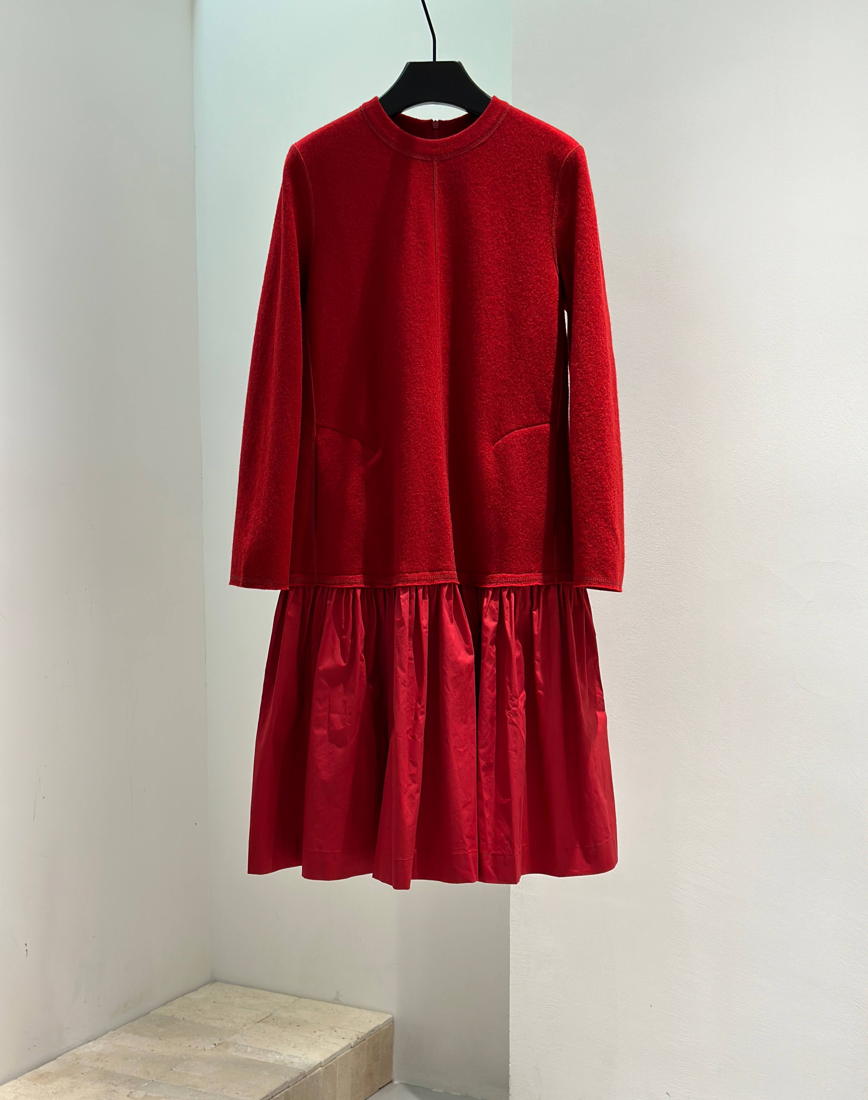 Elegant Wool Blend Midi Dress - Comfortable Round Neck, Long Sleeve 2 a1756446056576 0585
