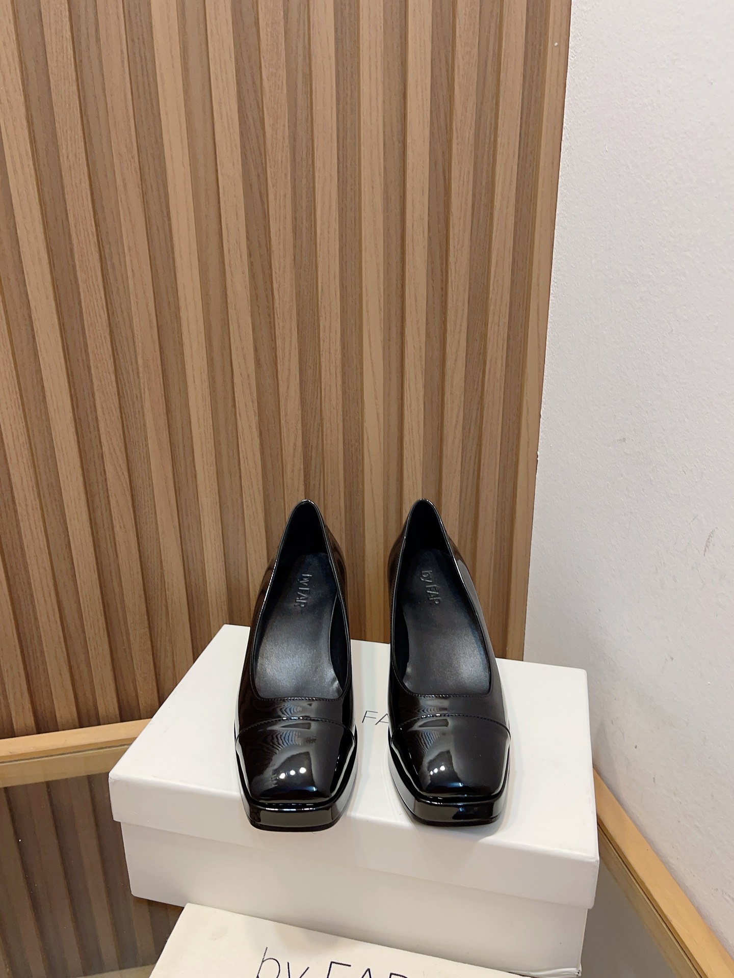 New Coarse Water Table Soles: Stylish Design with Quality Materials – P7000 - 图片 2