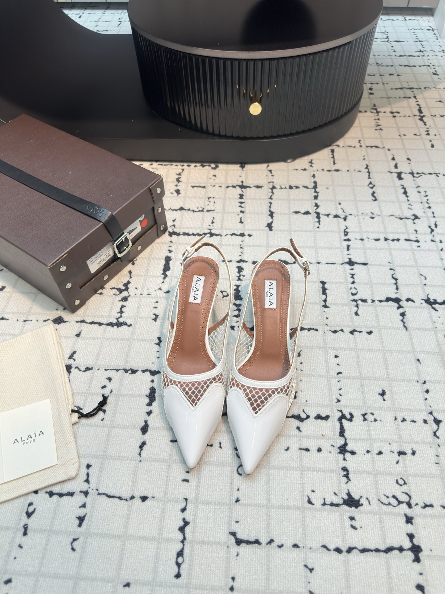 Alaïa Heart Slingback Heels - White Leather & Mesh, 5cm Heel Height 3 i1721827832 1802 5