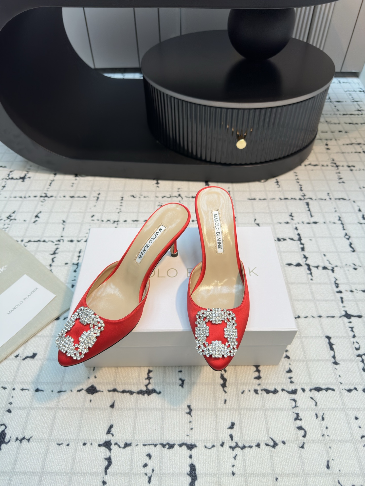Magolo BlahnlK Classic Slippers: Premium Quality Shoes for Fashionable Women - 图片 4